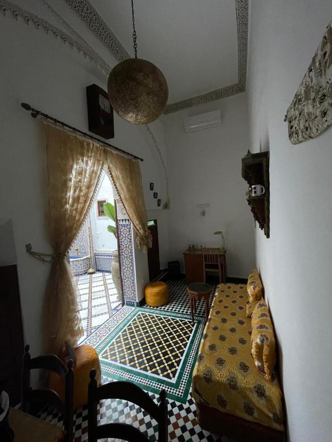 Riad Phoenix Фес Экстерьер фото